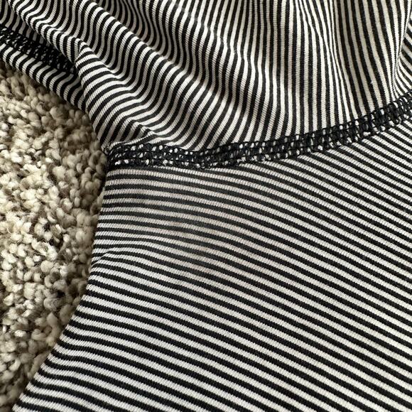 Lululemon black & white striped long sleeve top - Picture 12 of 13